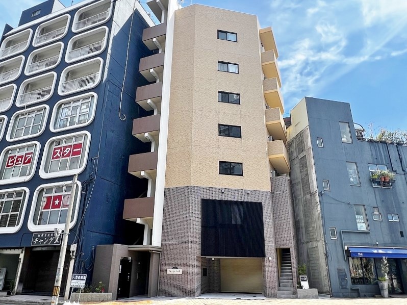 ラ・ヴィ・ベール 401号室 外観