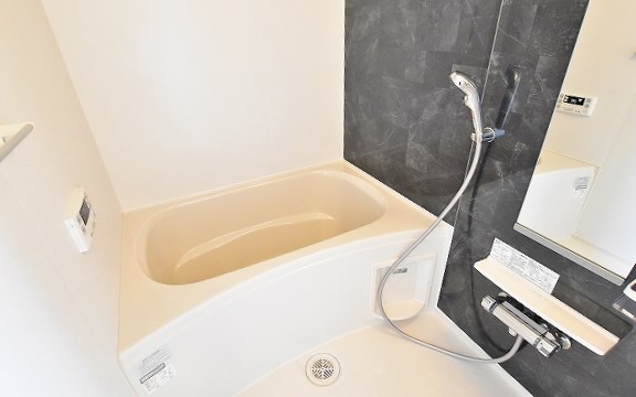 ピラーズ石田 風呂画像