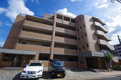 守恒センタービル 305号室 外観