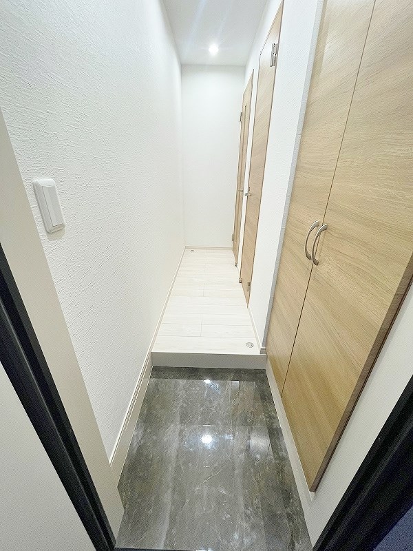 プルミエール  玄関