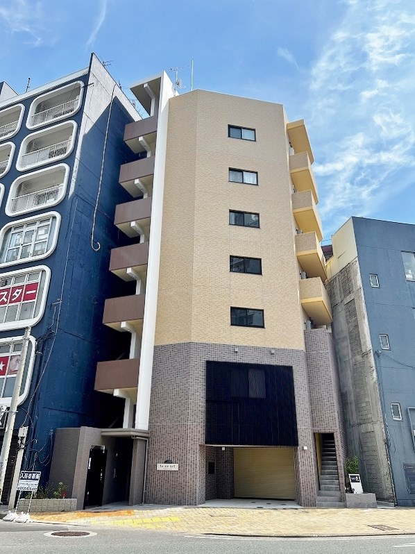 ラ・ヴィ・ベール 401号室 外観