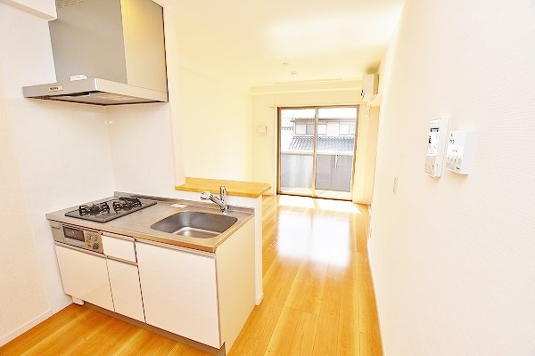 コンフォールパピヨン  キッチン