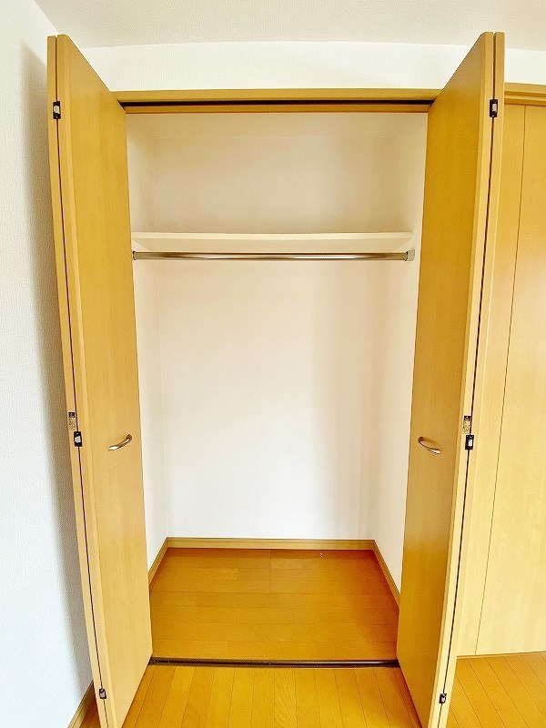 ミーナ清水  その他4