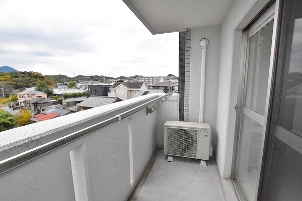 ブランボヌール小倉 ベランダ