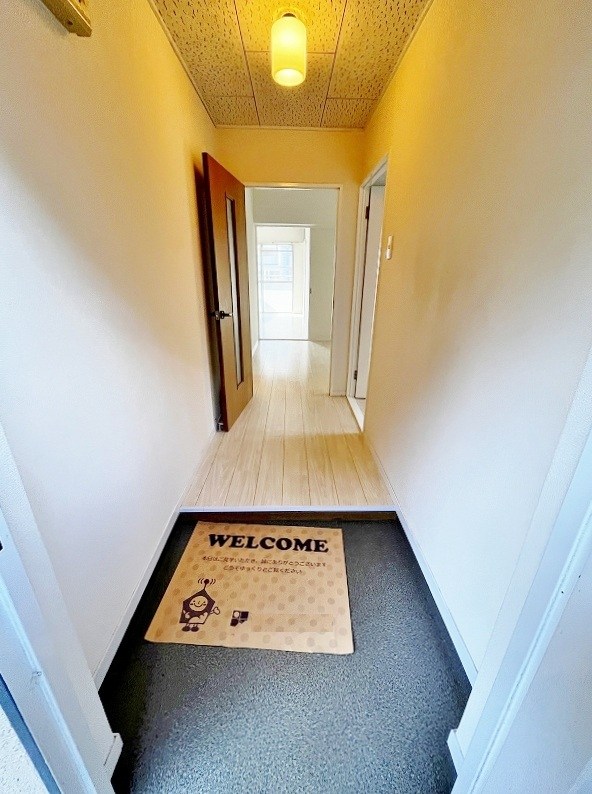 アネシス守恒 玄関