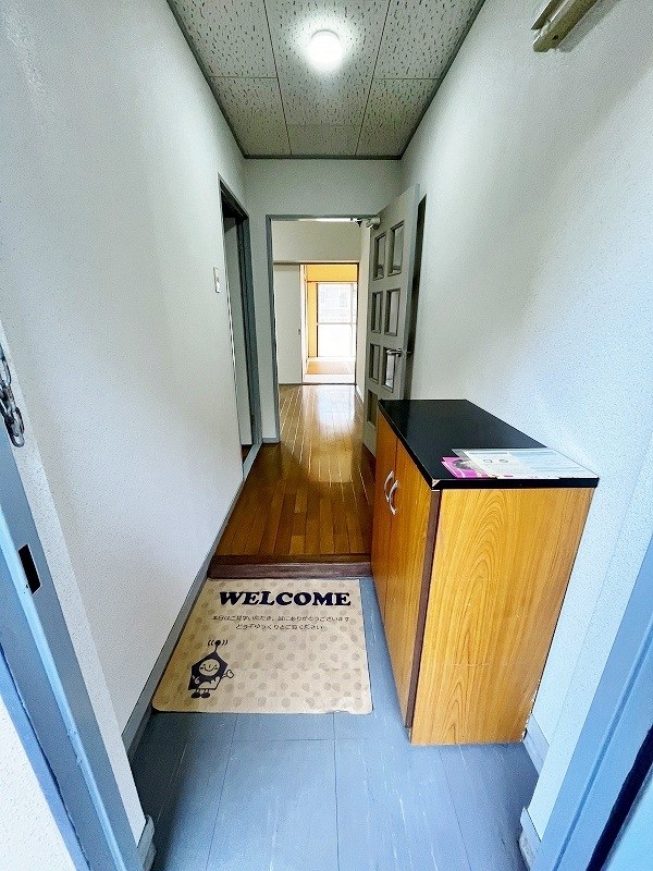 アネシス守恒 玄関