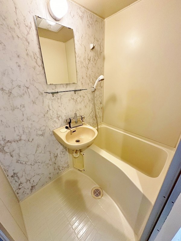 リファレンス片野 風呂画像