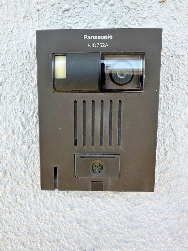 リファレンス片野 玄関
