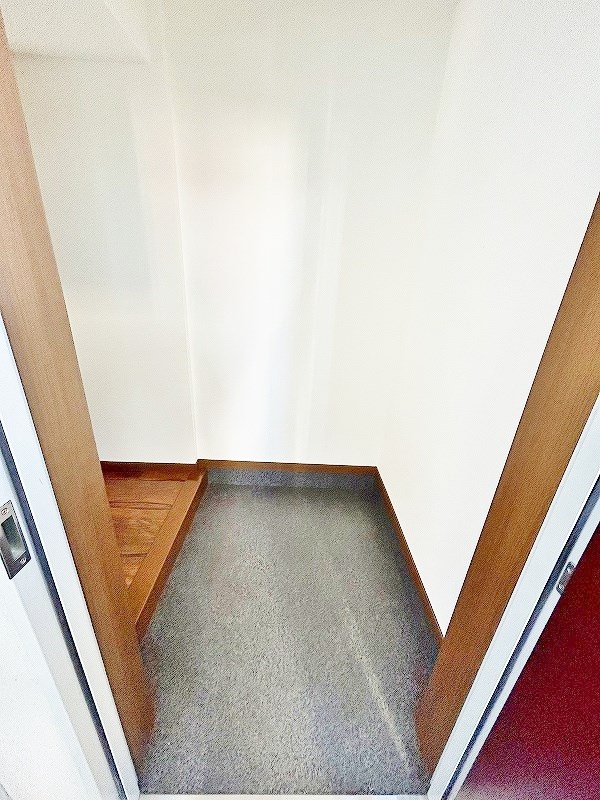 Plaisir (プレジール) 玄関