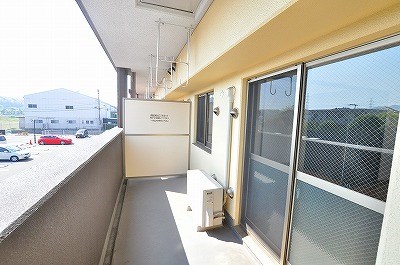 EVER GREEN O（エヴァーグリーンＯ） ベランダ