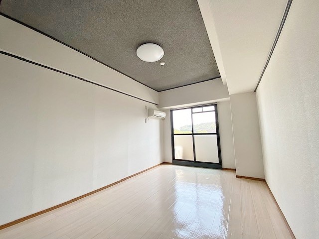 ロイヤルアネックス リビング