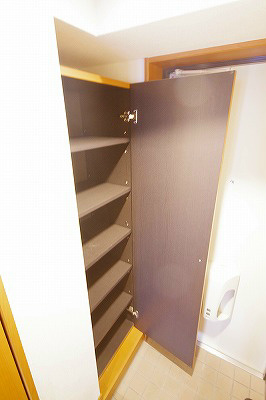 ベイプレイス小倉   玄関