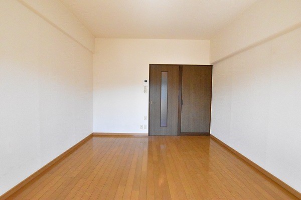 メゾンドカリス ベッドルーム