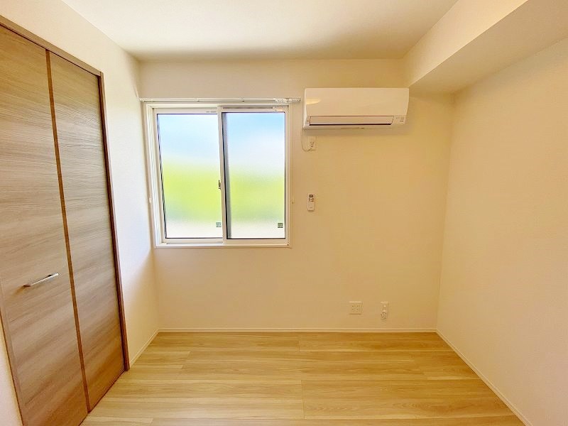 ストレイト葛葉 ベッドルーム