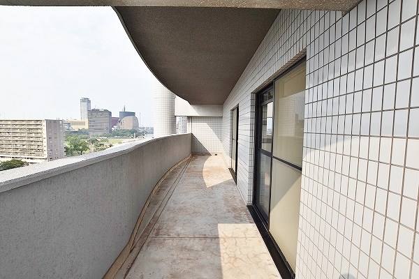 ロイヤルグランデ  ベランダ