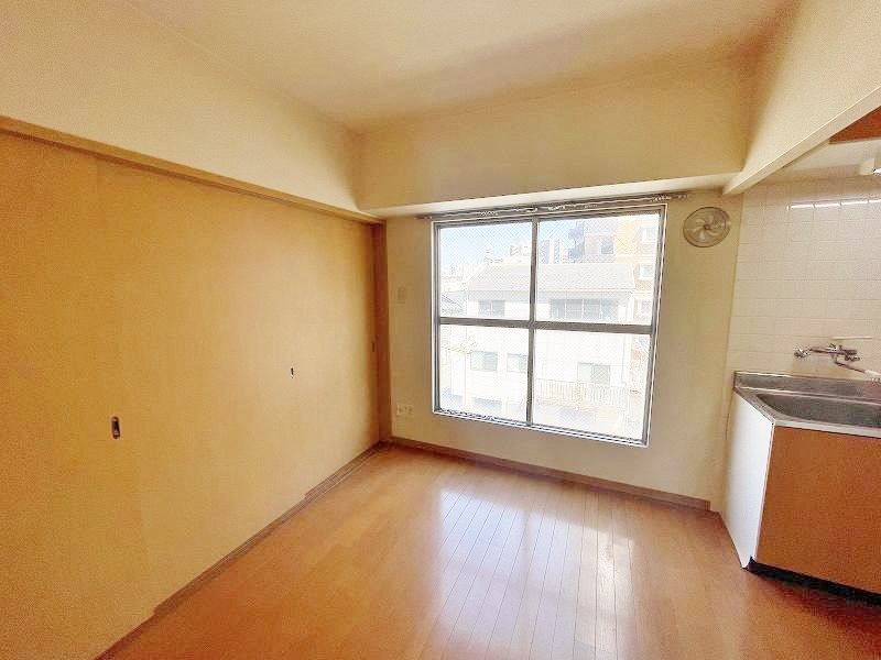 アヴィニール吉野  その他13