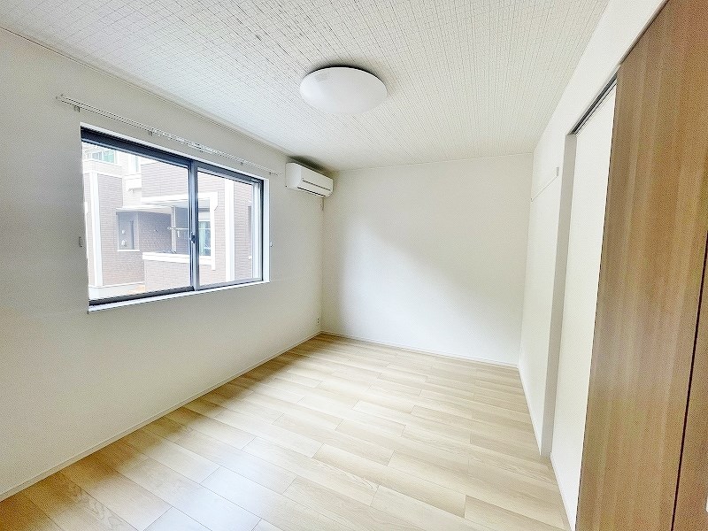 ミモザ ベッドルーム