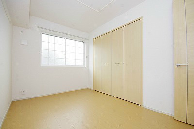 サン　フォレスト ベッドルーム