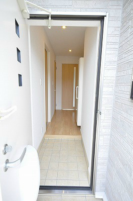 Ｗｅｓｔ ＨｉｌｌｓⅢ（ウエストヒルズⅢ） 玄関