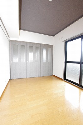 ロイヤルキャッスル ベッドルーム