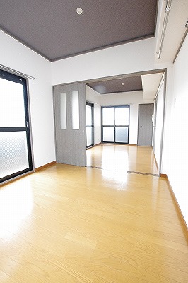 ロイヤルキャッスル リビング