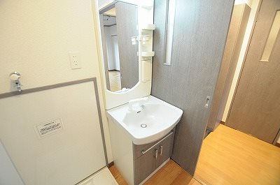 ロイヤルセンターＢＬＤ 洗面所