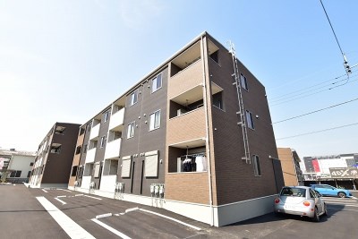 エクスクルーシブⅢ 205号室 外観