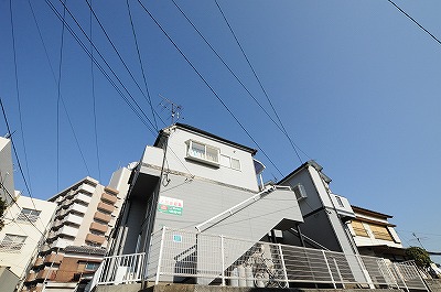 オアシス泉台　Ａ棟 203満号室 外観