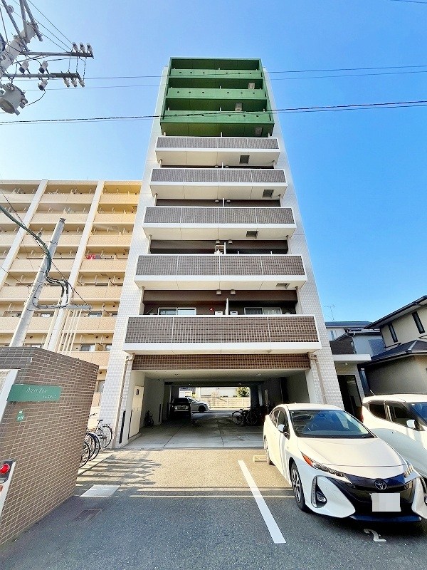 ドレスローズ 601号室 外観