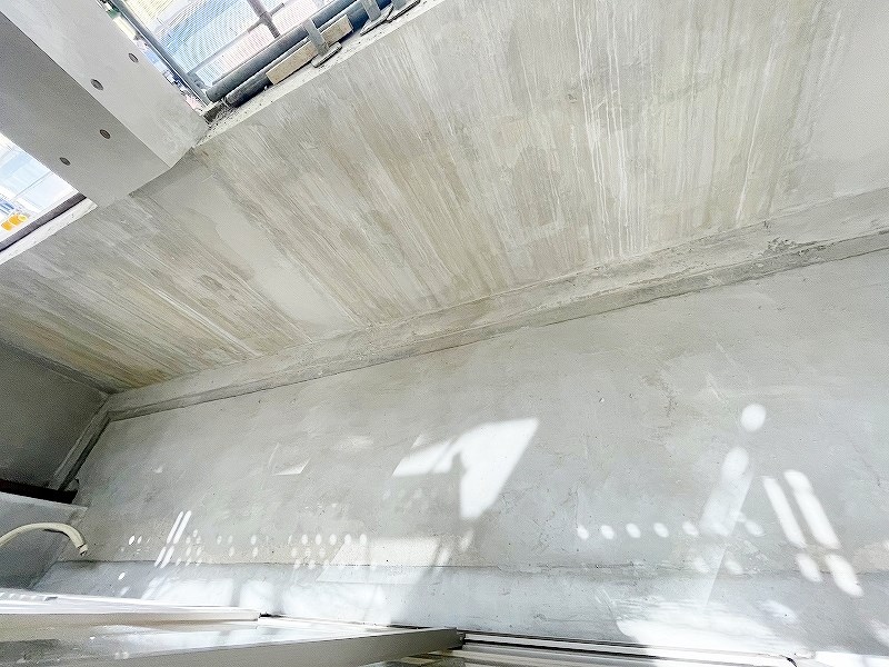 Studie小文字通り（スタディ小文字通り）  ベランダ