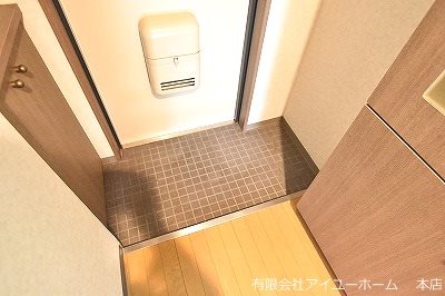 アヴィニール清水   その他3