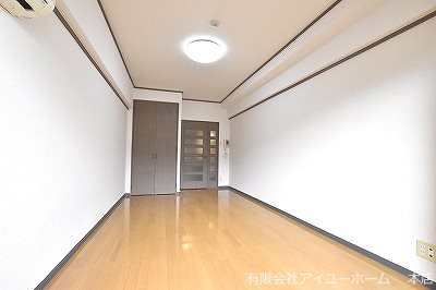 アヴィニール清水   その他12