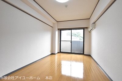 アヴィニール清水   ベッドルーム