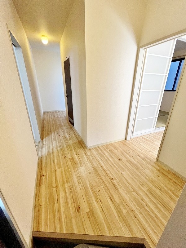 レシェンテ徳力　Ａ棟  玄関