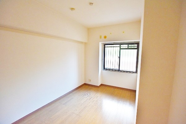 パティオス守恒 ベッドルーム