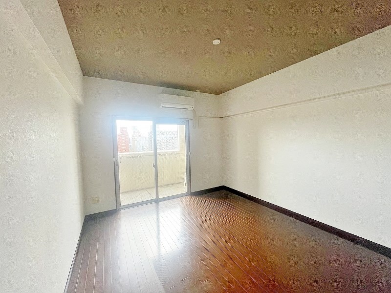 ラフィーネ到津学園通り ベッドルーム