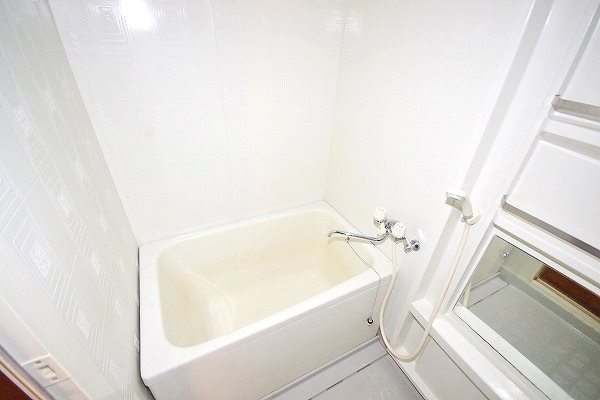 エトワールＨＡＮＤＡ壱番館  風呂画像