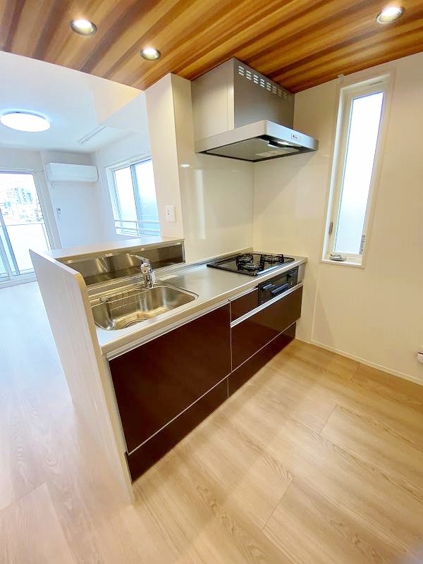 SHIZUKA大里（シズカ大里） キッチン