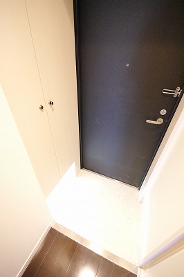 プルーム下到津  玄関