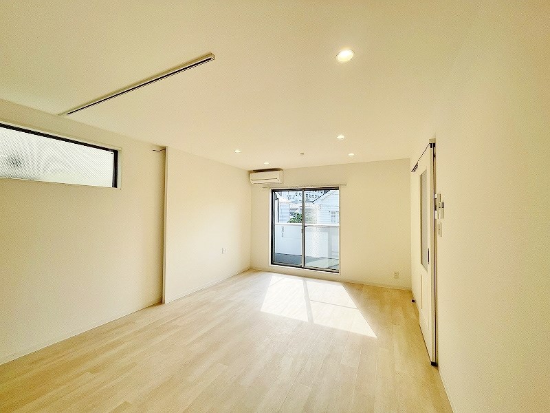 グランドライフ戸畑 リビング