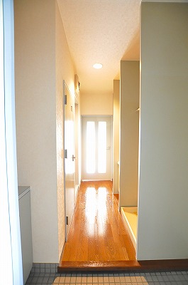 ウィルステージ霧ヶ丘 玄関