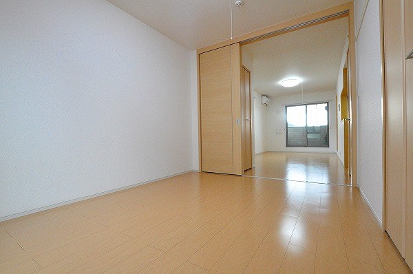 ラインハイム足立山Ｄ  その他16