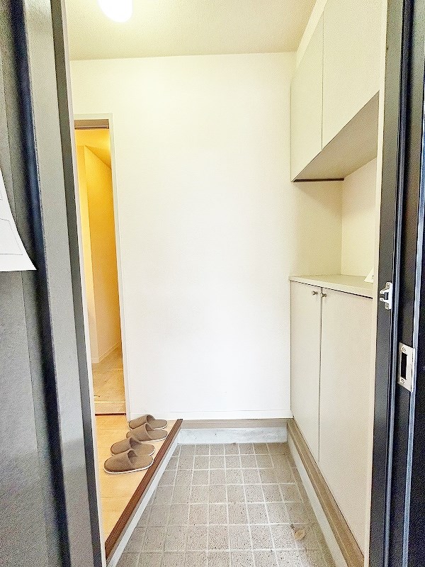 プリムヴェールパルク　Ａ棟  玄関