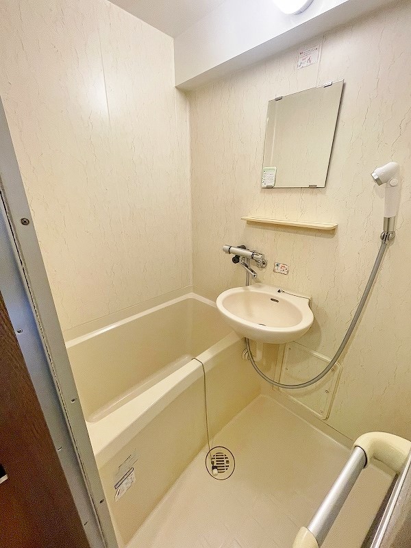 アヴィニール清水  その他16