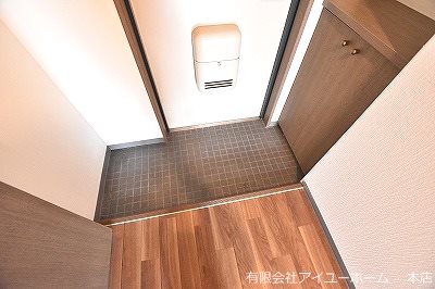 アヴィニール清水  その他3