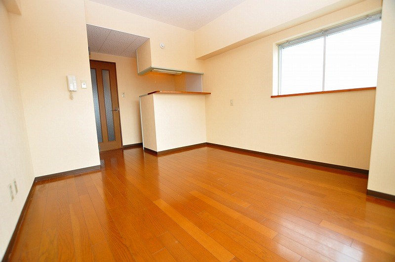 グローリー北方Ⅱ リビング