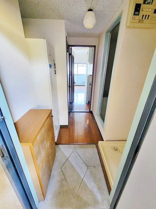 グローリー北方Ⅱ 玄関