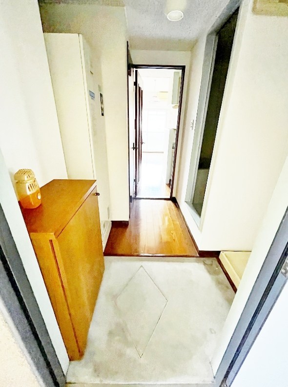 グローリー北方Ⅱ 玄関