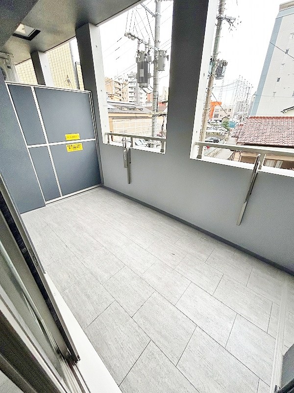 プレジデンスざ・さくら通り ベランダ