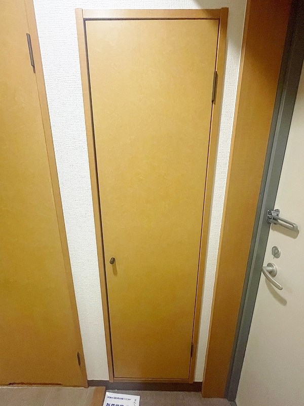 中津口センタービル 玄関